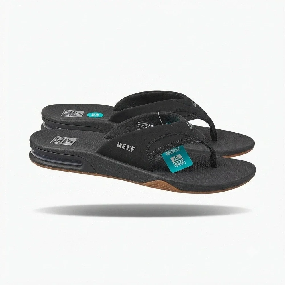 Reef Fanning Flip Flops Mens 9 Black Silver Bottle Opener RF002026BLS **NEW**